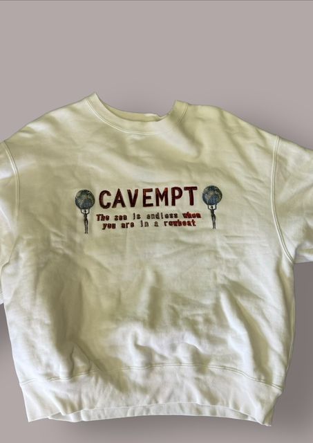 cavempt L size sweatshirt